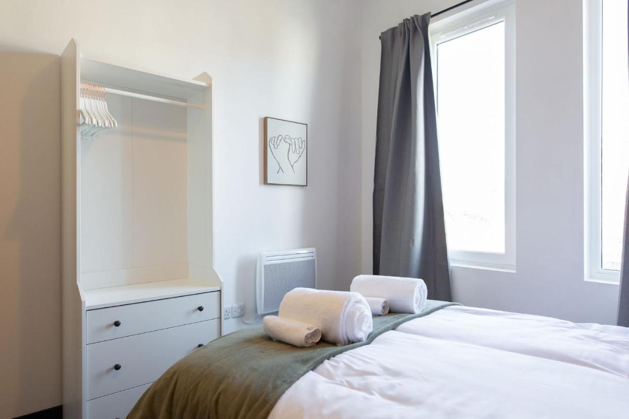 The Kingsway- 2 Bedroom Central Swansea Apartments By Stayright Exterior foto