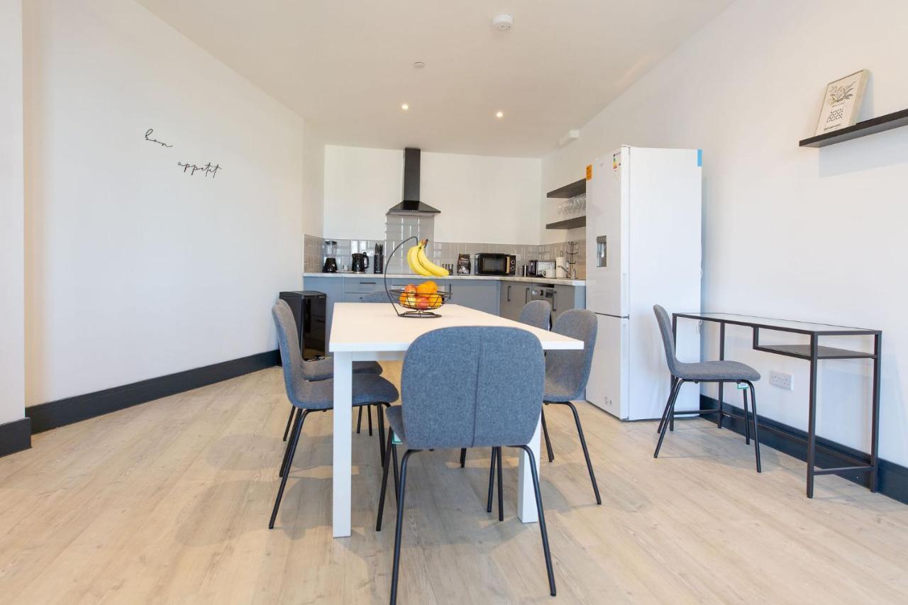 The Kingsway- 2 Bedroom Central Swansea Apartments By Stayright Exterior foto
